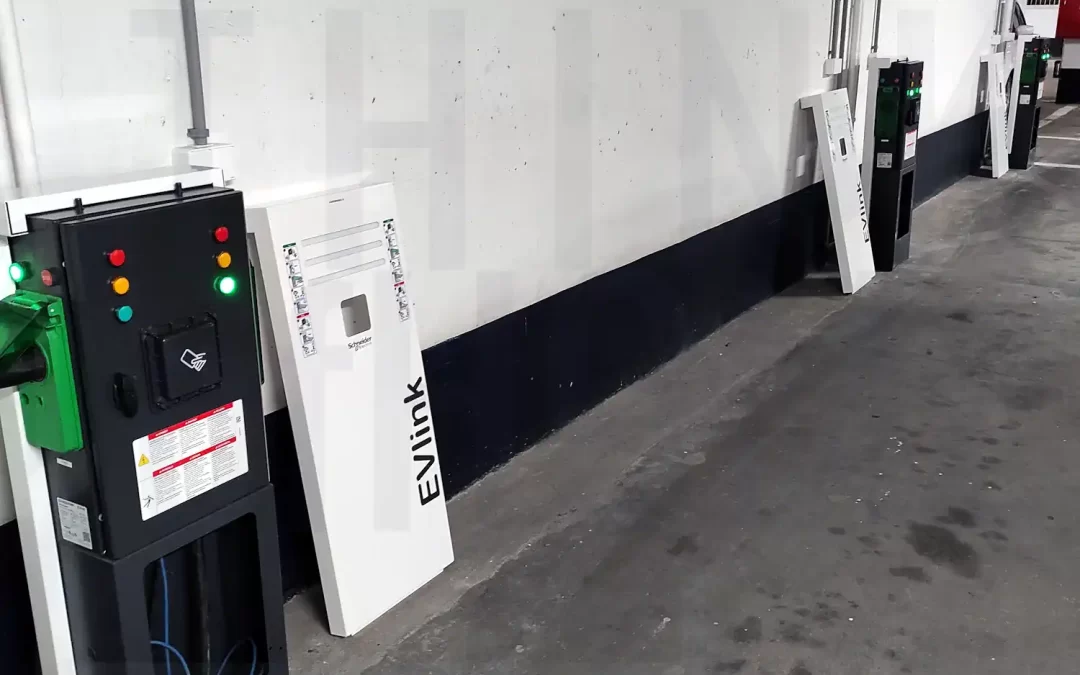 Audyt instalacji stacji ładowania EVlink Parking
